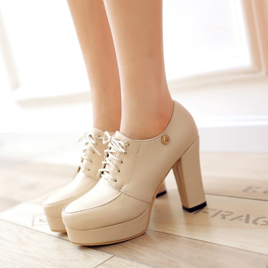 Womens Chunky-heeled Lace-up Pumps.