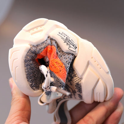 Boys and girls net sports shoes.